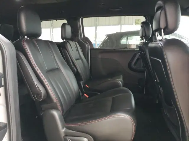 2017 DODGE GRAND CARAVAN GT  