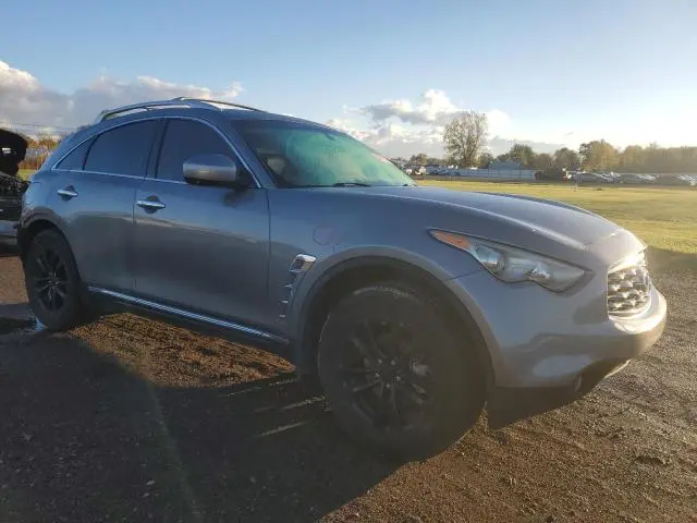 2011 INFINITI FX35