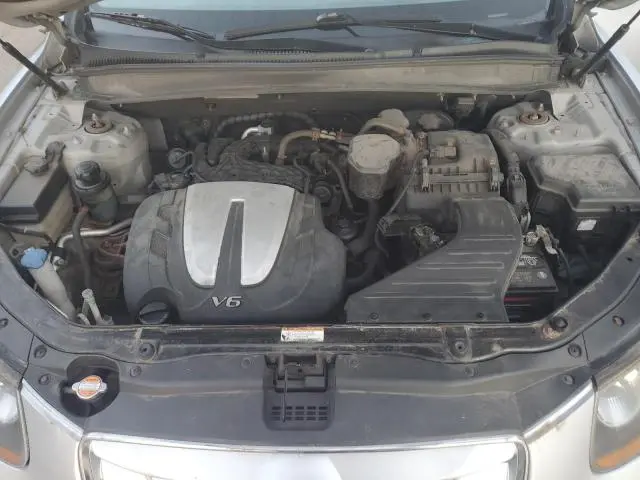 2010 HYUNDAI SANTA FE SE  