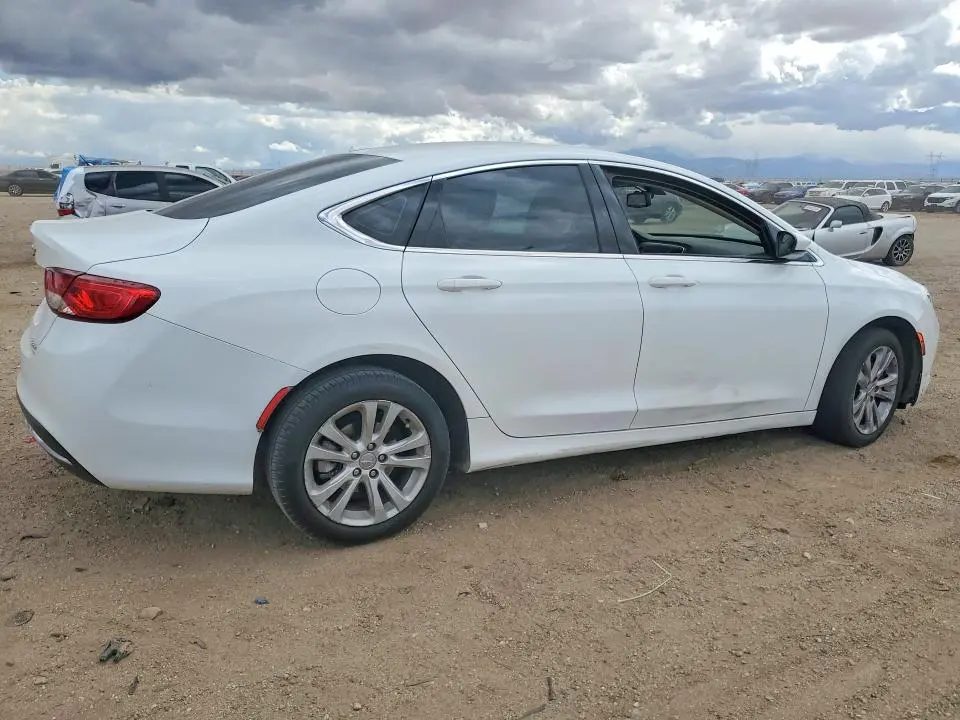 2016 CHRYSLER 200 LIMITED  