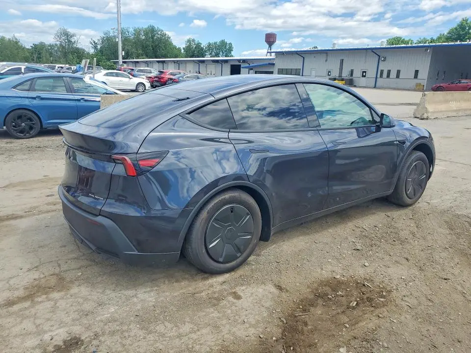 2026 TESLA MODEL Y   