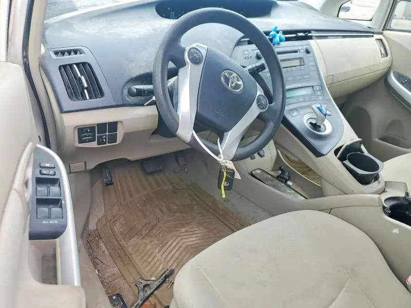 2010 TOYOTA PRIUS II  