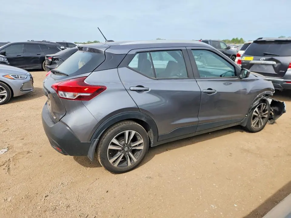 2019 NISSAN KICKS SV  
