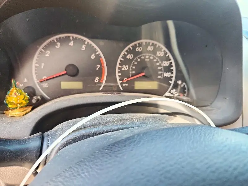 2011 TOYOTA COROLLA LE  