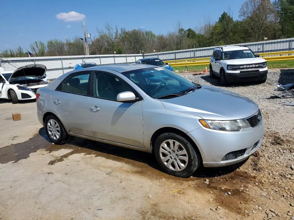 2012 KIA FORTE LX  