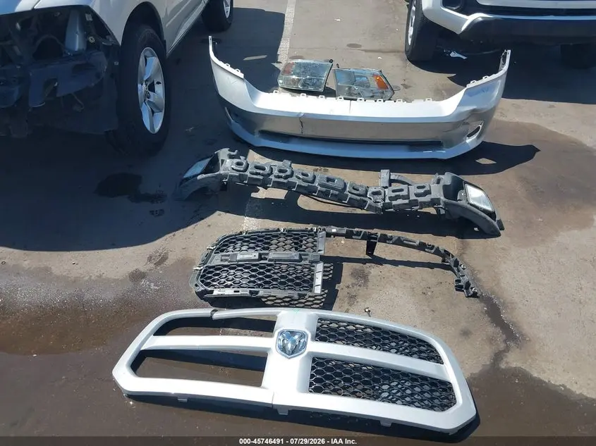 2014 RAM 1500 EXPRESS