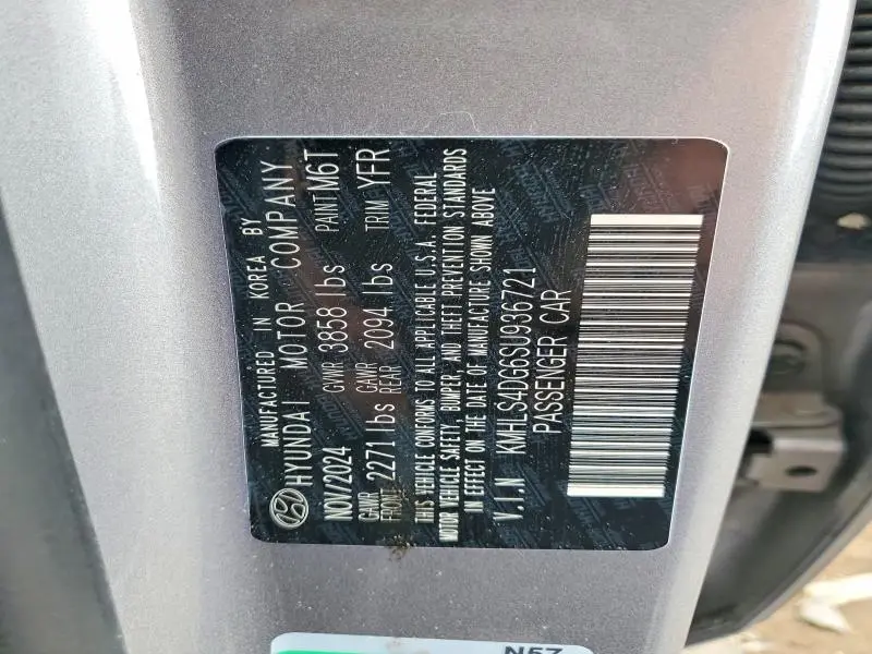 2025 HYUNDAI ELANTRA SEL  