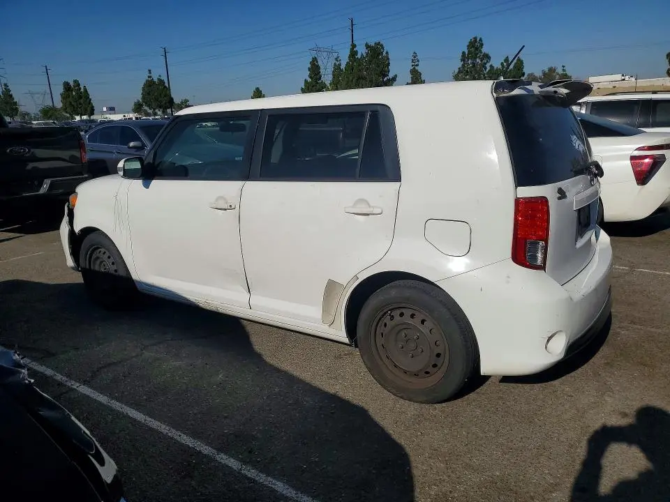 2014 SCION XB BASE  