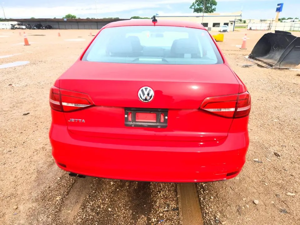 2015 VOLKSWAGEN JETTA BASE  