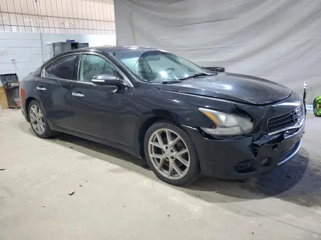 2011 NISSAN MAXIMA S  