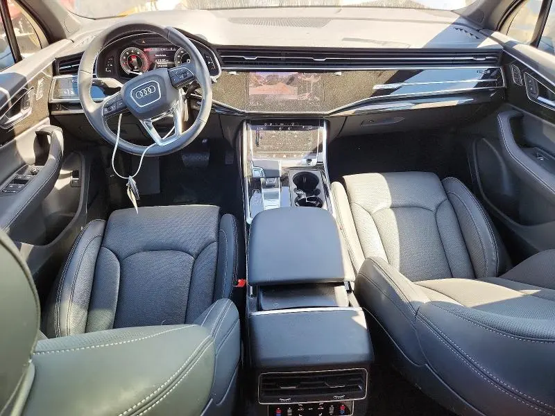 2025 AUDI Q7 PRESTIGE  