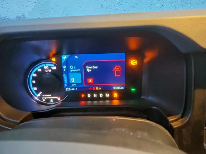 2023 FORD BRONCO BASE  