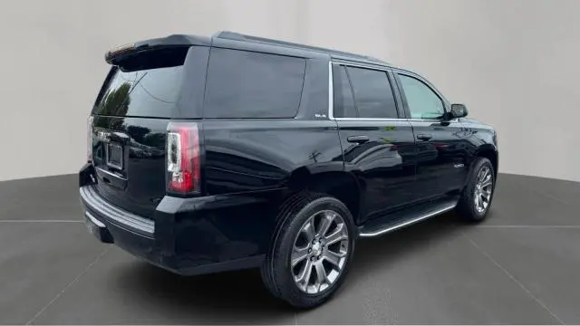 2018 GMC YUKON SLE  