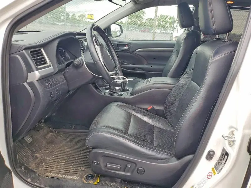 2019 TOYOTA HIGHLANDER LIMITED  