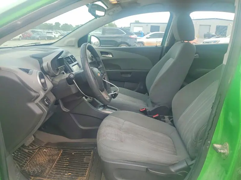 2015 CHEVROLET SONIC LT  
