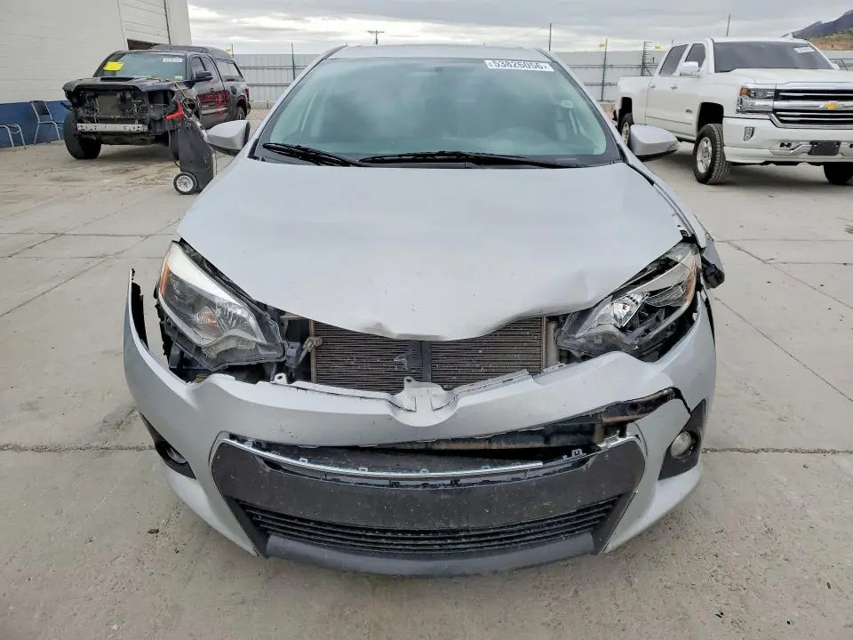 2015 TOYOTA COROLLA   