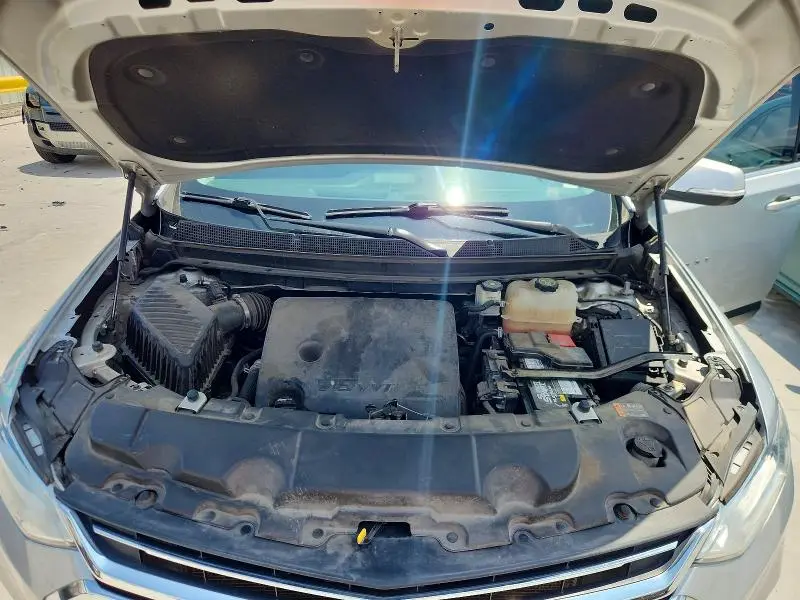 2021 CHEVROLET TRAVERSE LT  