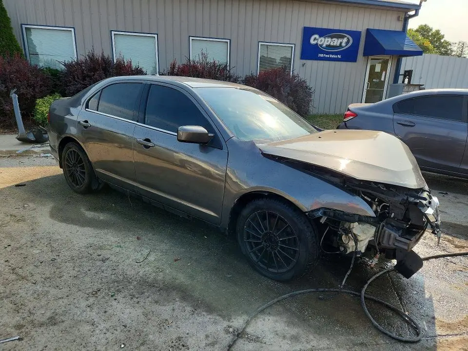 2010 FORD FUSION SE  