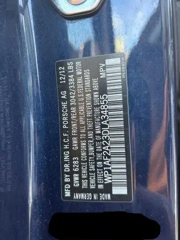 2013 PORSCHE CAYENNE   