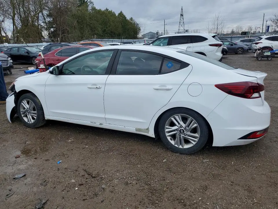 2020 HYUNDAI ELANTRA SEL  