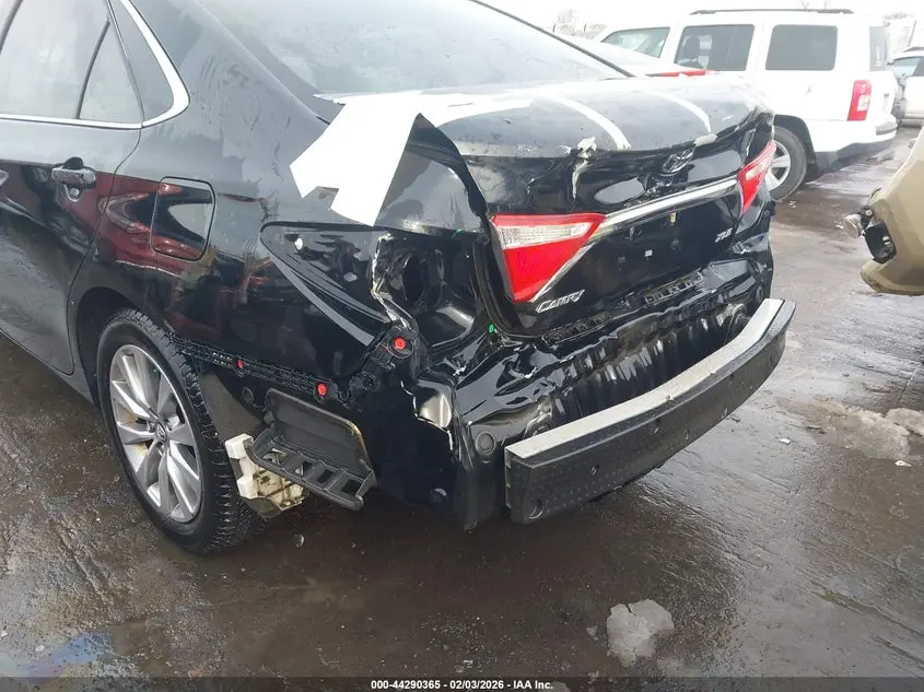 2017 TOYOTA CAMRY XLE