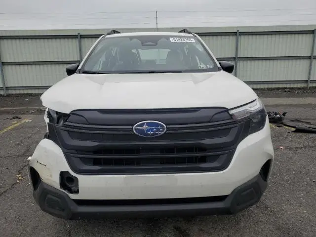 2025 SUBARU FORESTER   