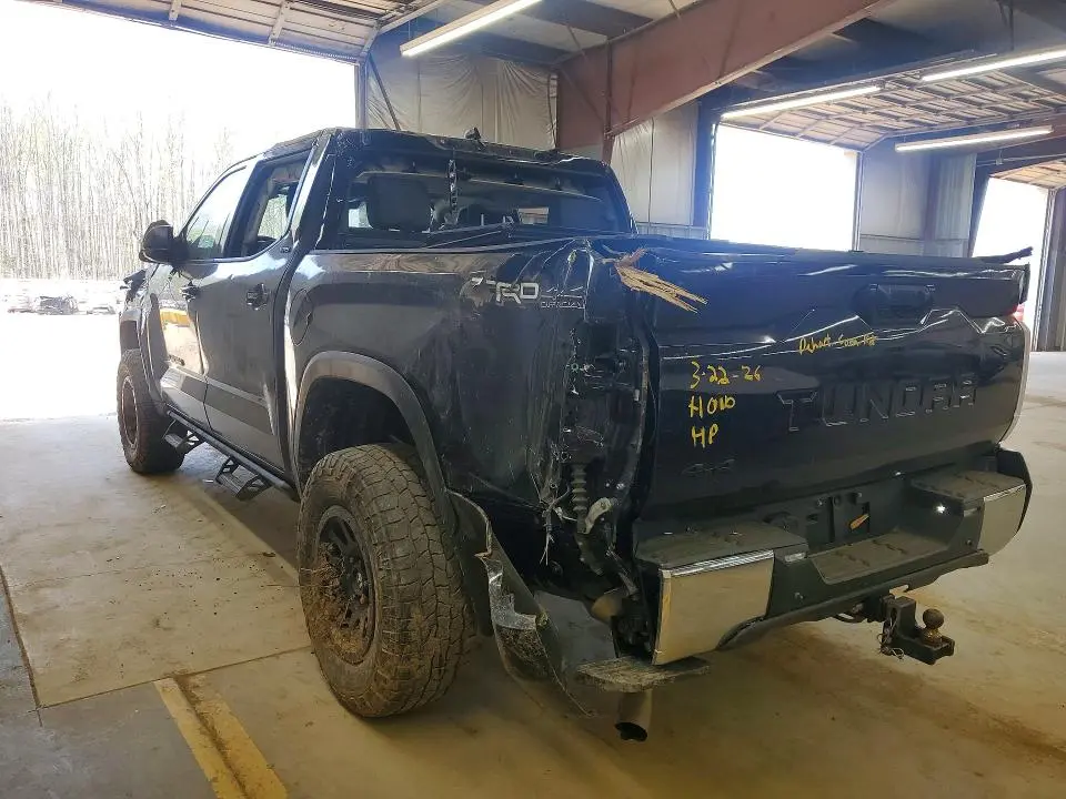 2023 TOYOTA TUNDRA SR5  