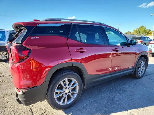 2022 GMC TERRAIN SLT  