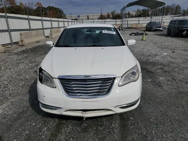 2013 CHRYSLER 200 LX  