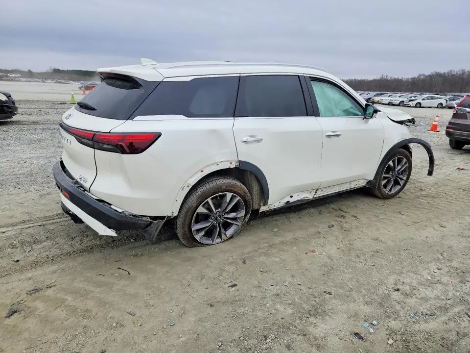2024 INFI QX60 LUXE  