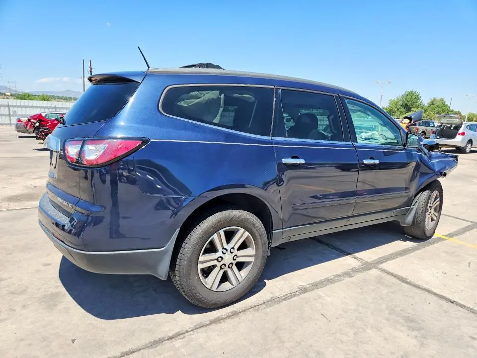 2016 CHEVROLET TRAVERSE LT  