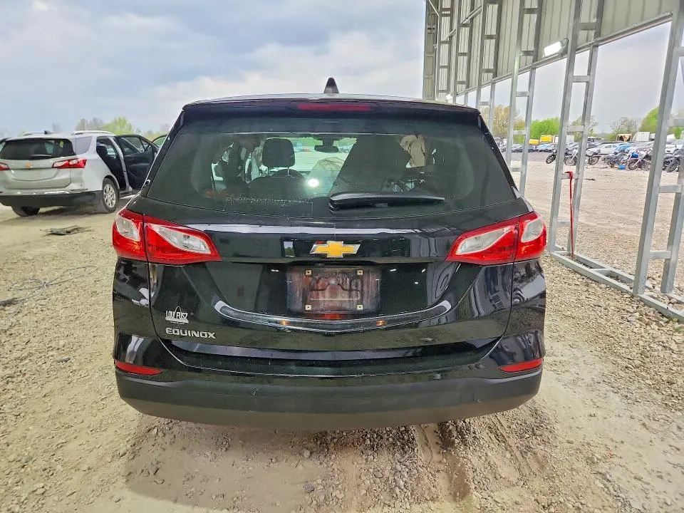 2021 CHEVROLET EQUINOX LS  