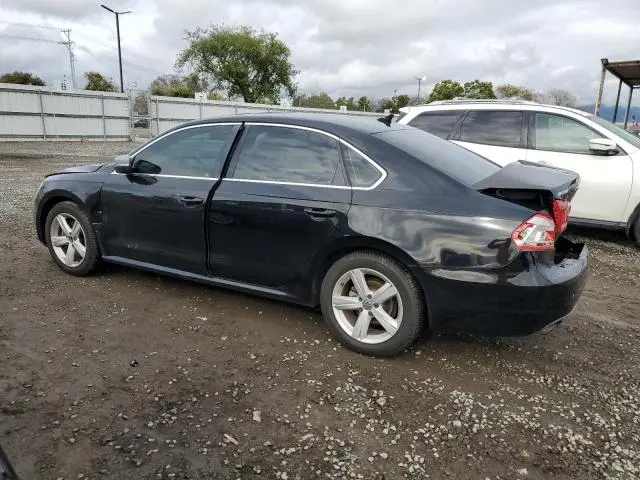 2013 VOLKSWAGEN PASSAT SE  