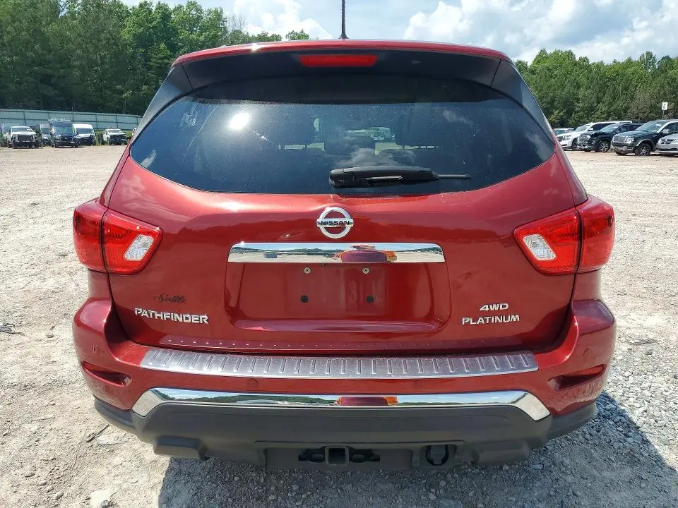 2017 NISSAN PATHFINDER PLATINUM  
