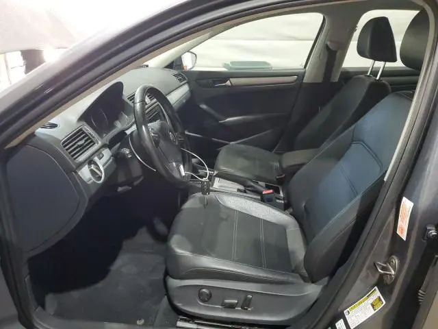 2012 VOLKSWAGEN PASSAT SE  