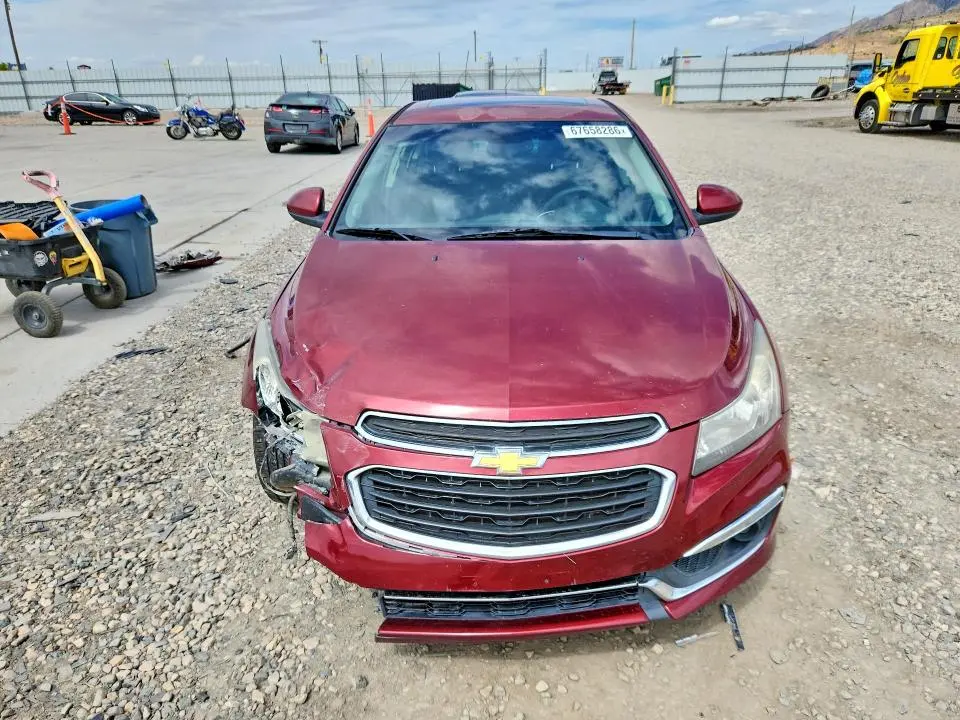 2015 CHEVROLET CRUZE LT  