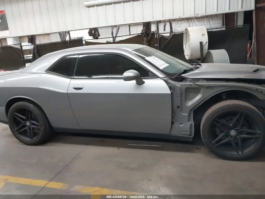 2018 DODGE CHALLENGER SXT