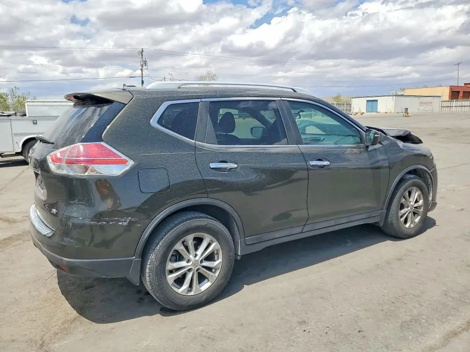 2015 NISSAN ROGUE SV  
