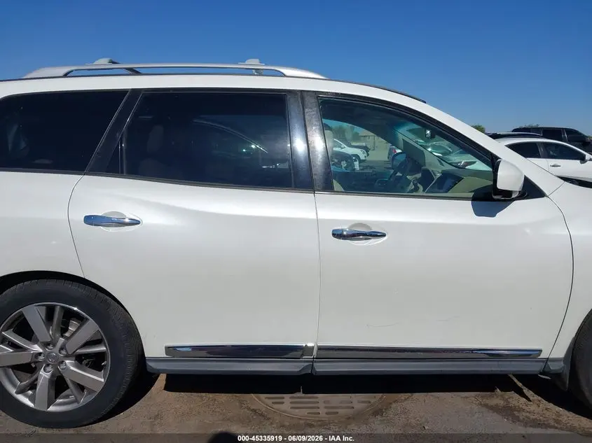 2015 NISSAN PATHFINDER PLATINUM