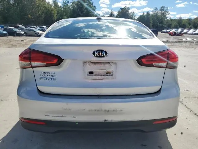 2017 KIA FORTE LX  