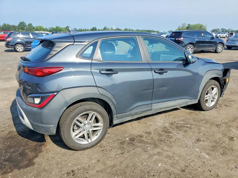 2022 HYUNDAI KONA SE  