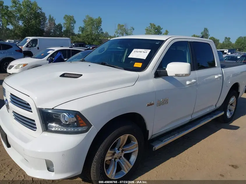 2017 RAM 1500 SPORT  4X4 5'7 BOX