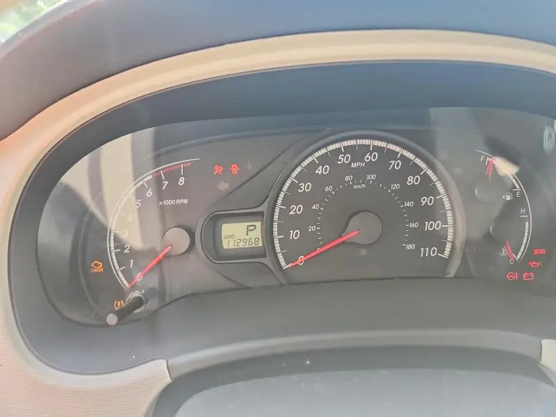 2013 TOYOTA SIENNA LE  