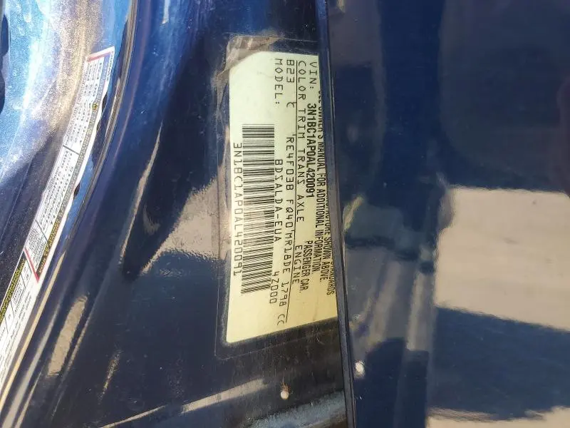 2010 NISSAN VERSA 1.8 S  