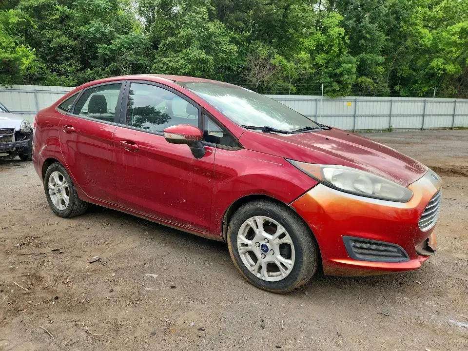 2016 FORD FIESTA SE  