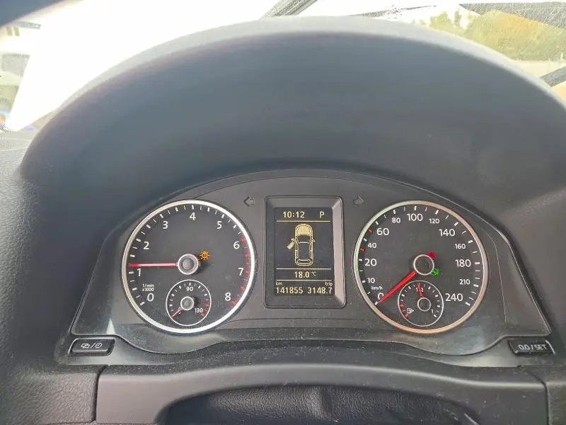 2013 VOLKSWAGEN TIGUAN   