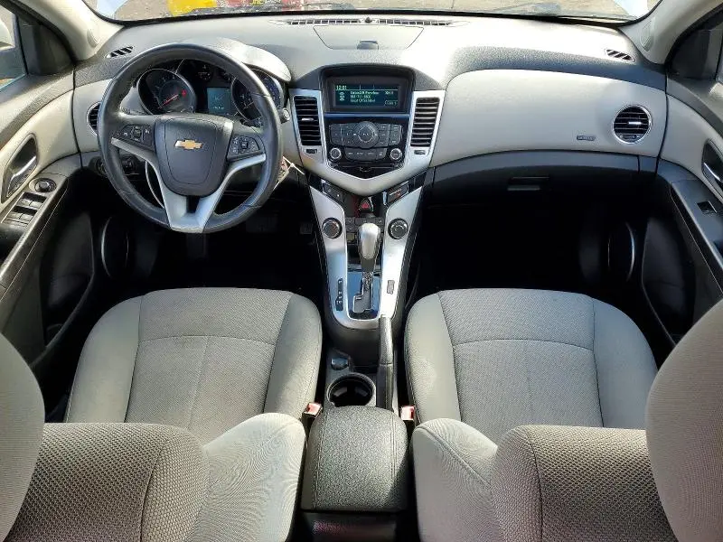 2011 CHEVROLET CRUZE LT  