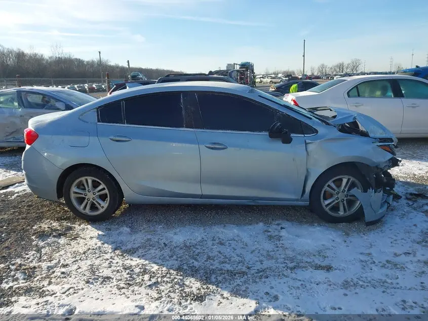 2017 CHEVROLET CRUZE LT AUTO