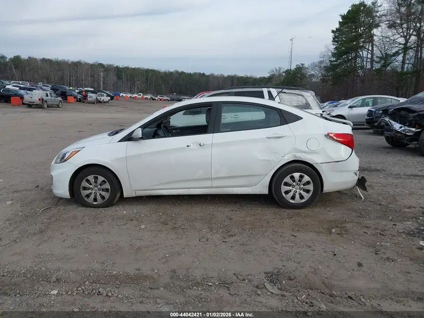 2017 HYUNDAI ACCENT SE