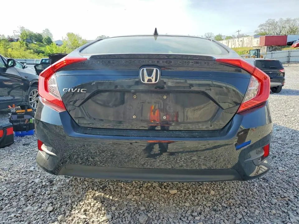 2018 HONDA CIVIC EX  